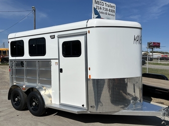 2025 Maverick Trailers Lite Deluxe Bumper Pull Horse Trailer