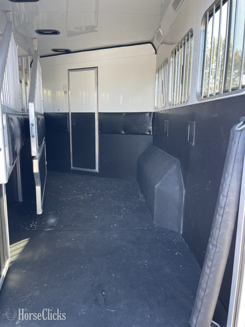 Horse Trailers - 2025 Merhow Trailers Alumaster Gooseneck Horse Trailer in Kentucky