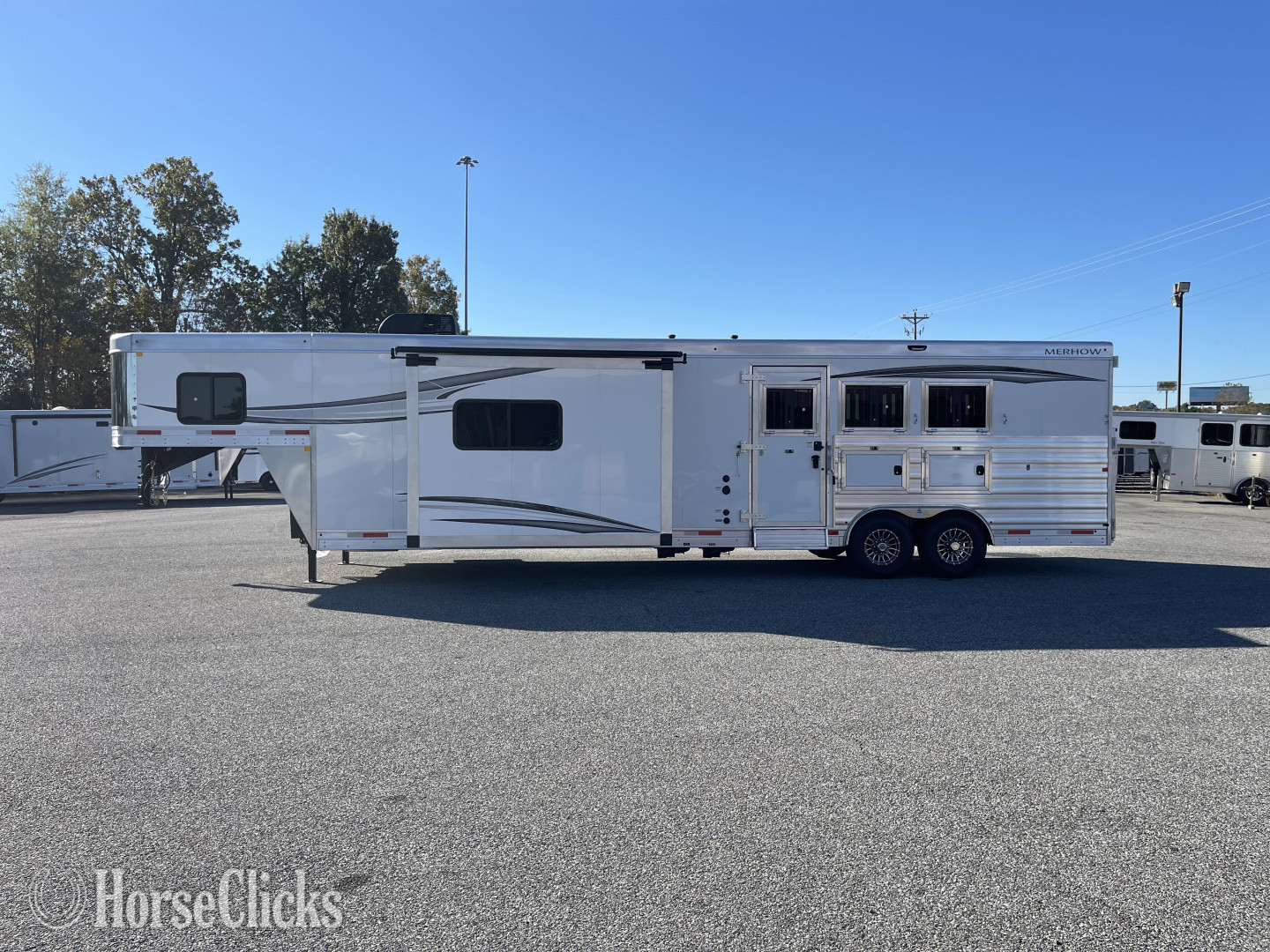 2025 Merhow Trailers Alumaster Gooseneck Horse Trailer - Horse Trailers in Kentucky