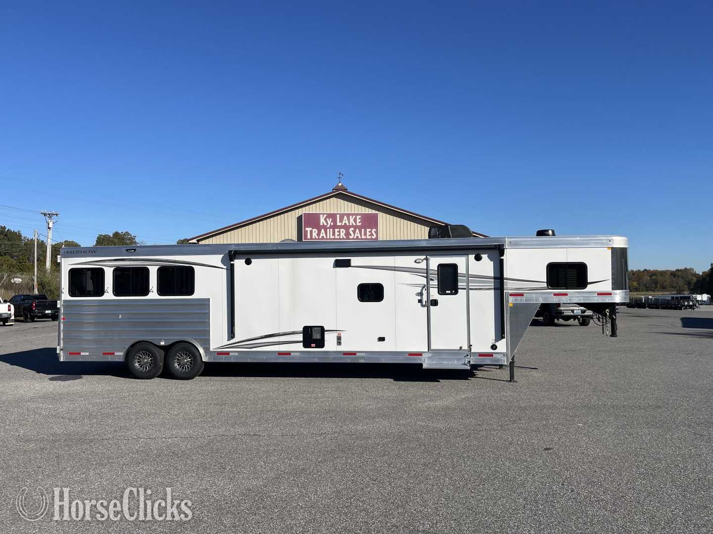 2025 Merhow Trailers Alumaster Gooseneck Horse Trailer in Kentucky