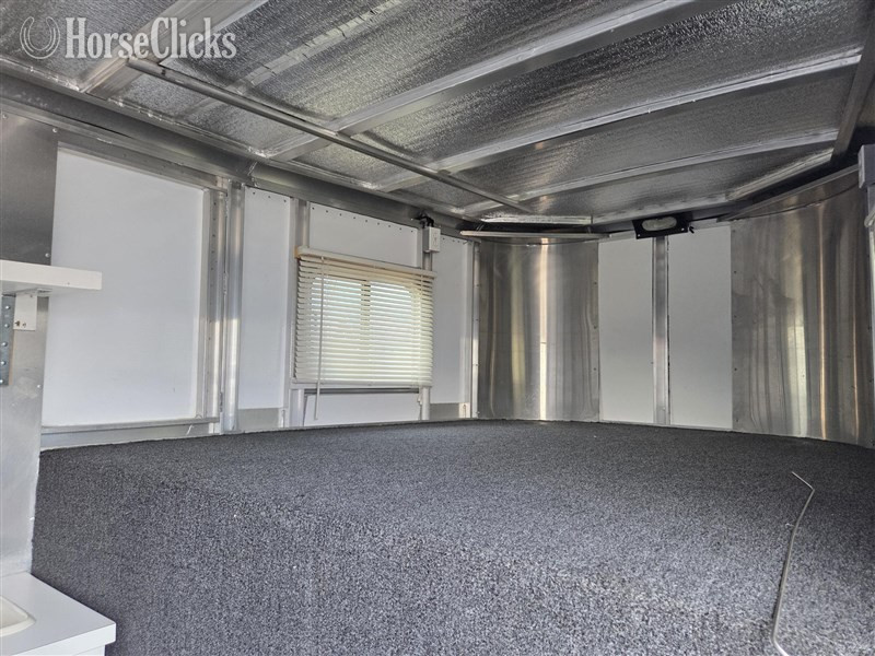 Horse Trailers - 2007 Exiss Trailers 2H  Horse Trailer