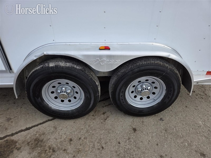 Ohio 2007 Exiss Trailers 2H  Horse Trailer
