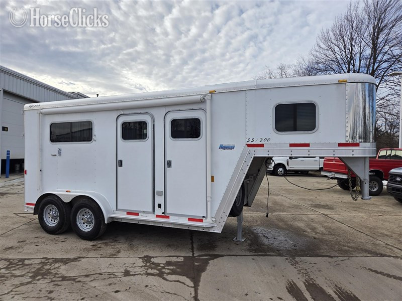 2007 Exiss Trailers 2H  Horse Trailer in Ohio