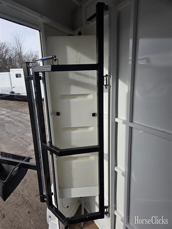 Horse Trailers - 2017 Trails West 2H  Horse Trailer