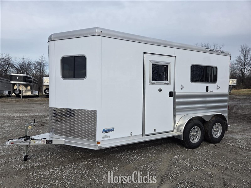 2026 Featherlite Trailers 9300  Horse Trailer