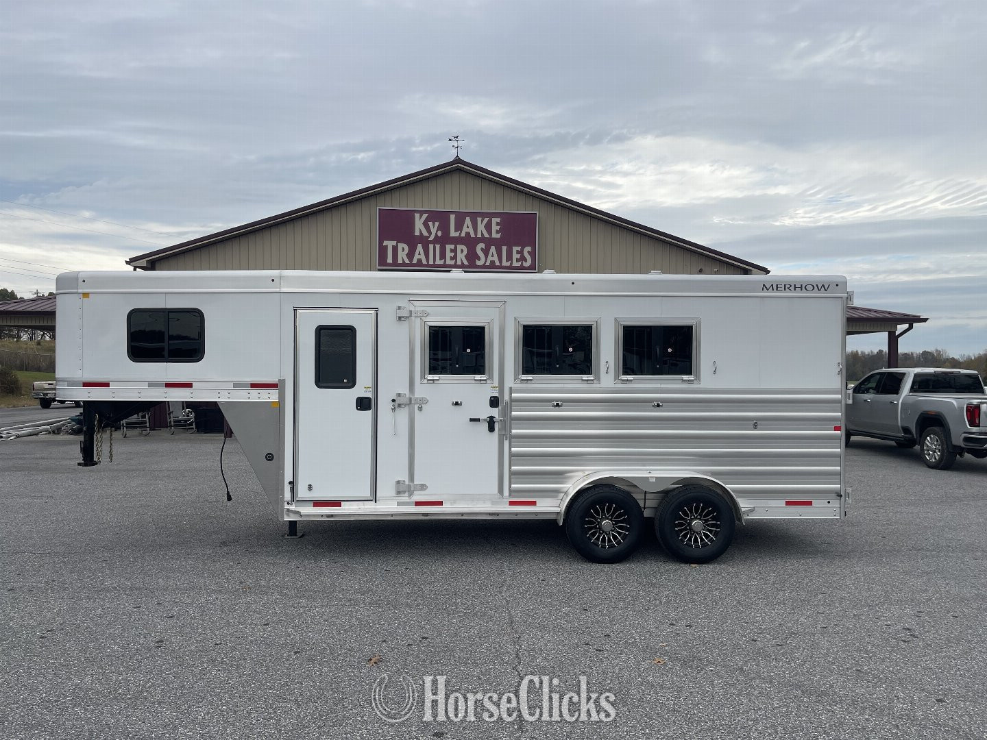 2025 Merhow Trailers Bronco Gooseneck Horse Trailer in Kentucky