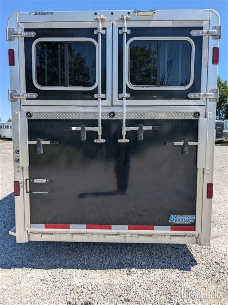 Horse Trailers - 2024 Featherlite Trailers 9500  Horse Trailer