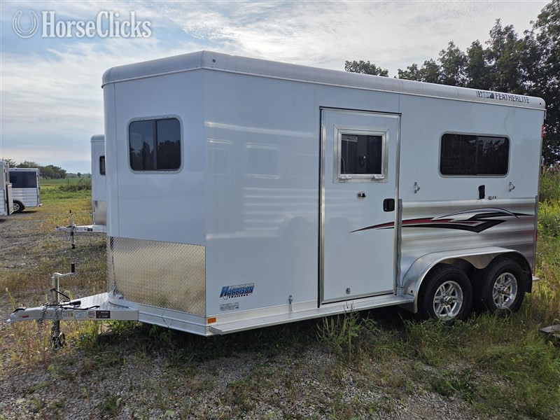 2026 Featherlite Trailers 9300  Horse Trailer