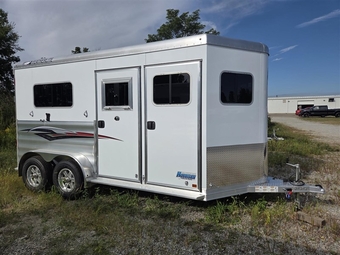 2026 Featherlite Trailers 9300  Horse Trailer