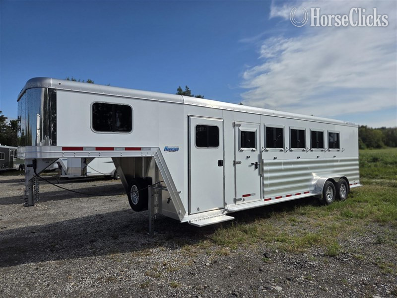 2026 Featherlite Trailers 9600  Horse Trailer in Ohio