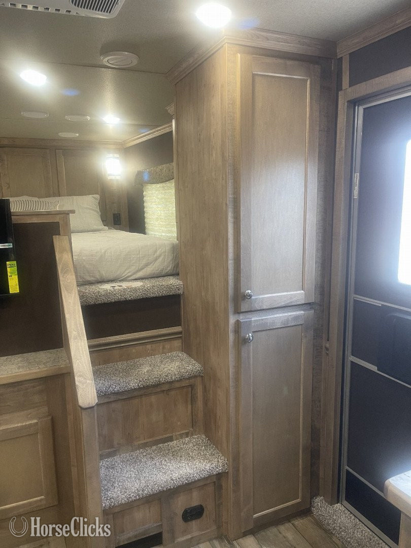 Livestock Trailers - 2026 Merhow Trailers Alumaster Gooseneck Livestock Trailer