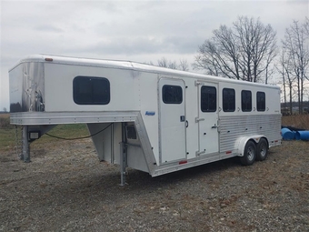 2001 Kiefer Built Genesis  Horse Trailer