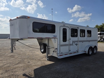 2007 Silver Star Trailers 3  Horse Trailer