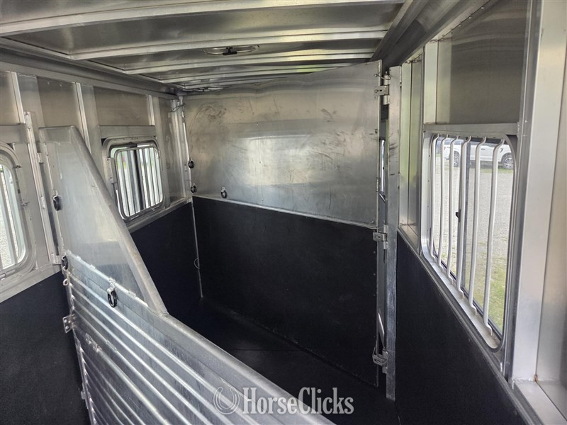 2019 Featherlite Trailers 9409  Horse Trailer Ohio