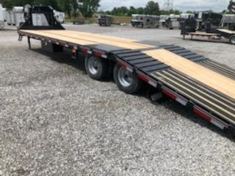 2024 Diamond C FMAX Gooseneck
