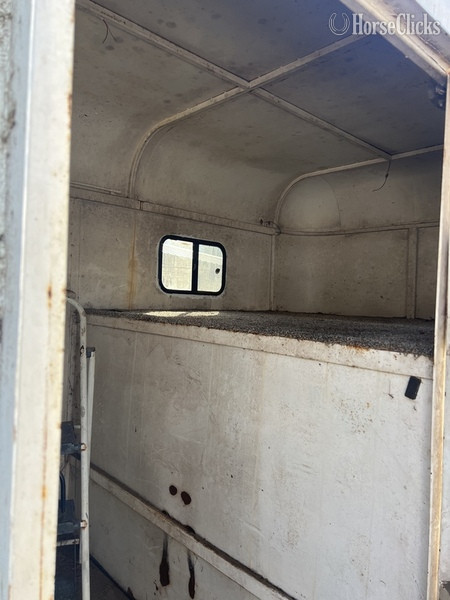 Livestock Trailers - 2001 Ponderosa Trailers Steel Gooseneck Livestock Trailer