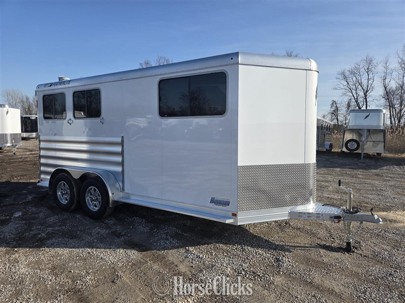 2025 Featherlite Trailers 9400  Horse Trailer