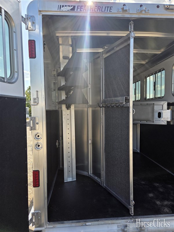 2026 Featherlite Trailers 9400  Horse Trailer - Horse Trailers