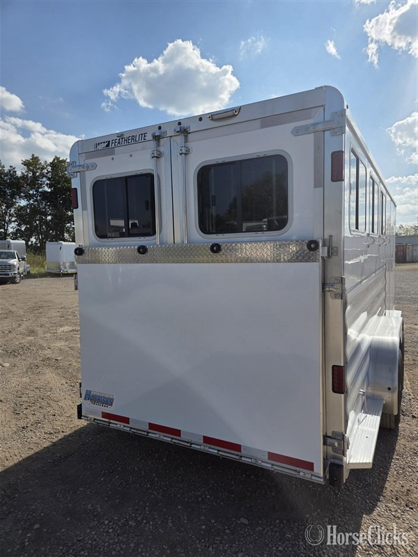 Ohio 2026 Featherlite Trailers 9400  Horse Trailer