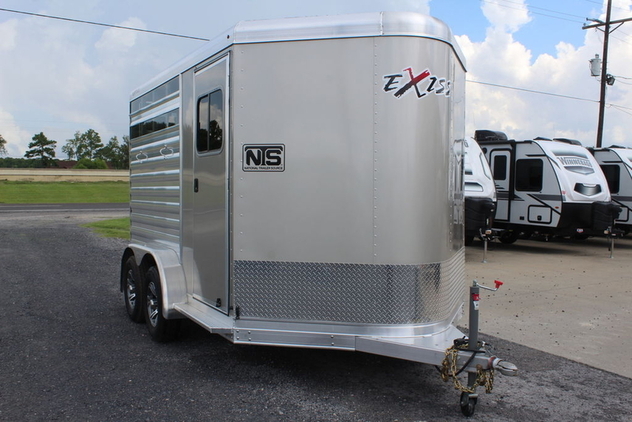 2022 Exiss 2 horse bumper pull trailer