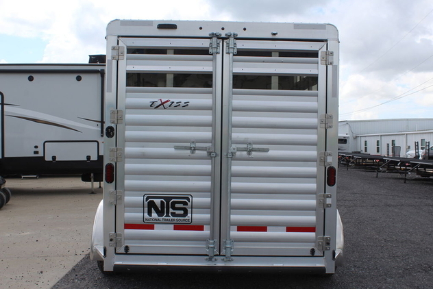 2022 Exiss 2 horse bumper pull trailer