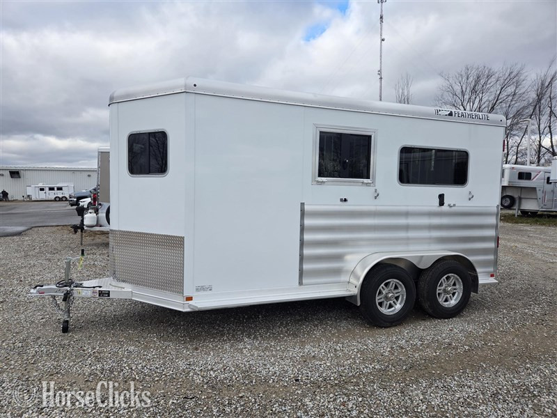 2026 Featherlite Trailers 9300  Horse Trailer