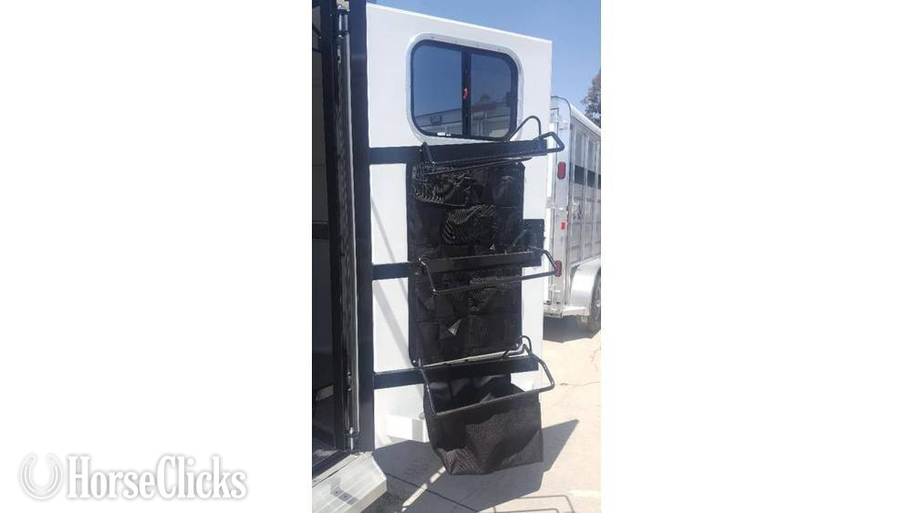 Trails West 2026 Manufacturing SIERRA II Warmblood  Horse Trailer