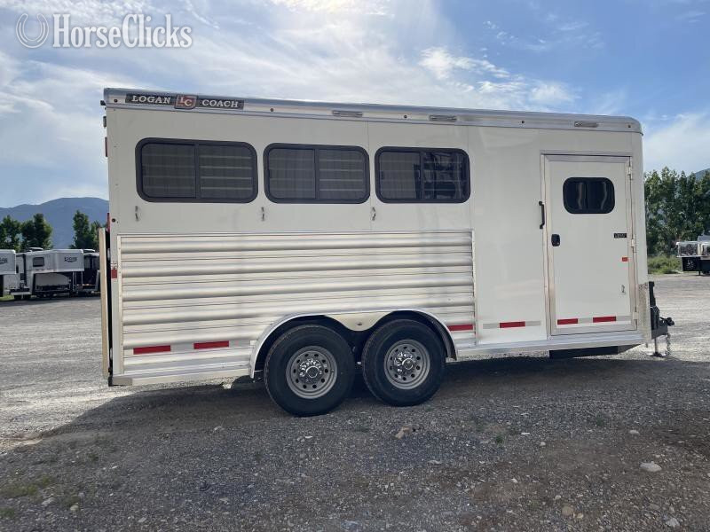 Logan Coach 2026 Roit   Horse Trailer - Horse Trailers in California