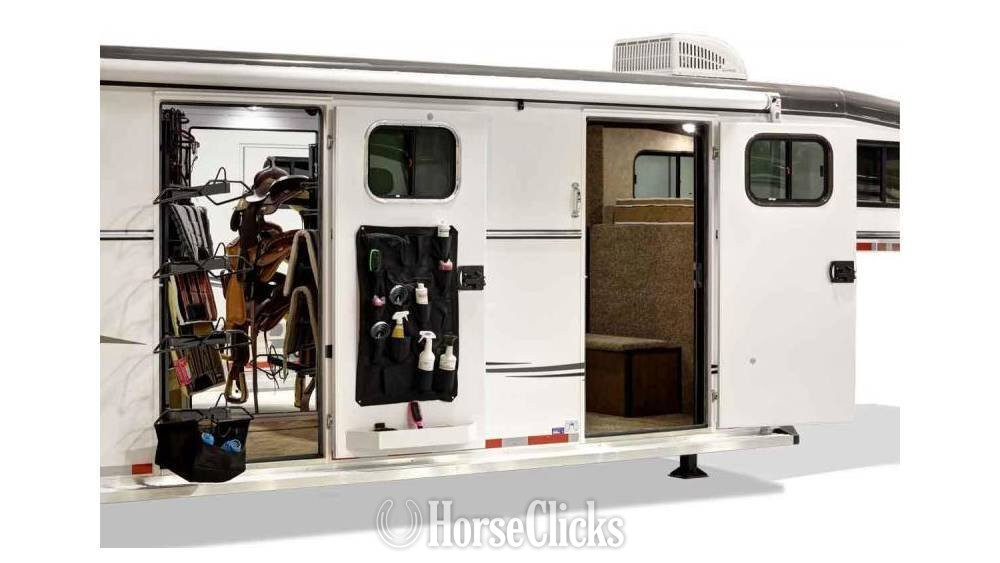 California Trails West Sierra  Horse Trailer