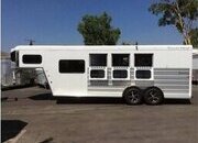 Trails West 2026 Manufacturing SIERRA 3  Horse Trailer