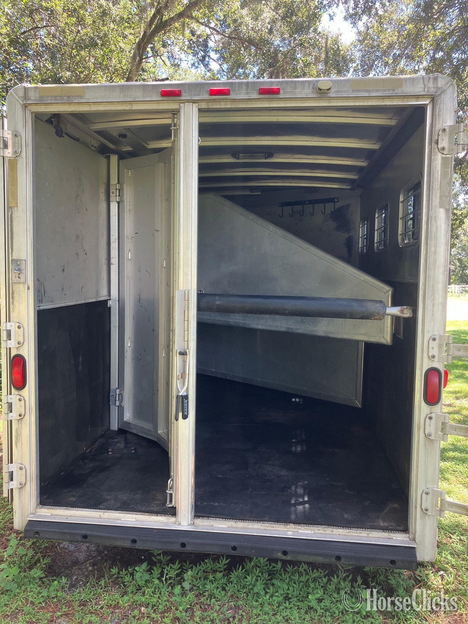2002 Exiss Trailers Event Gooseneck Horse Trailer Florida
