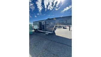 Trails West 2026 Manufacturing Weekender  Horse Trailer
