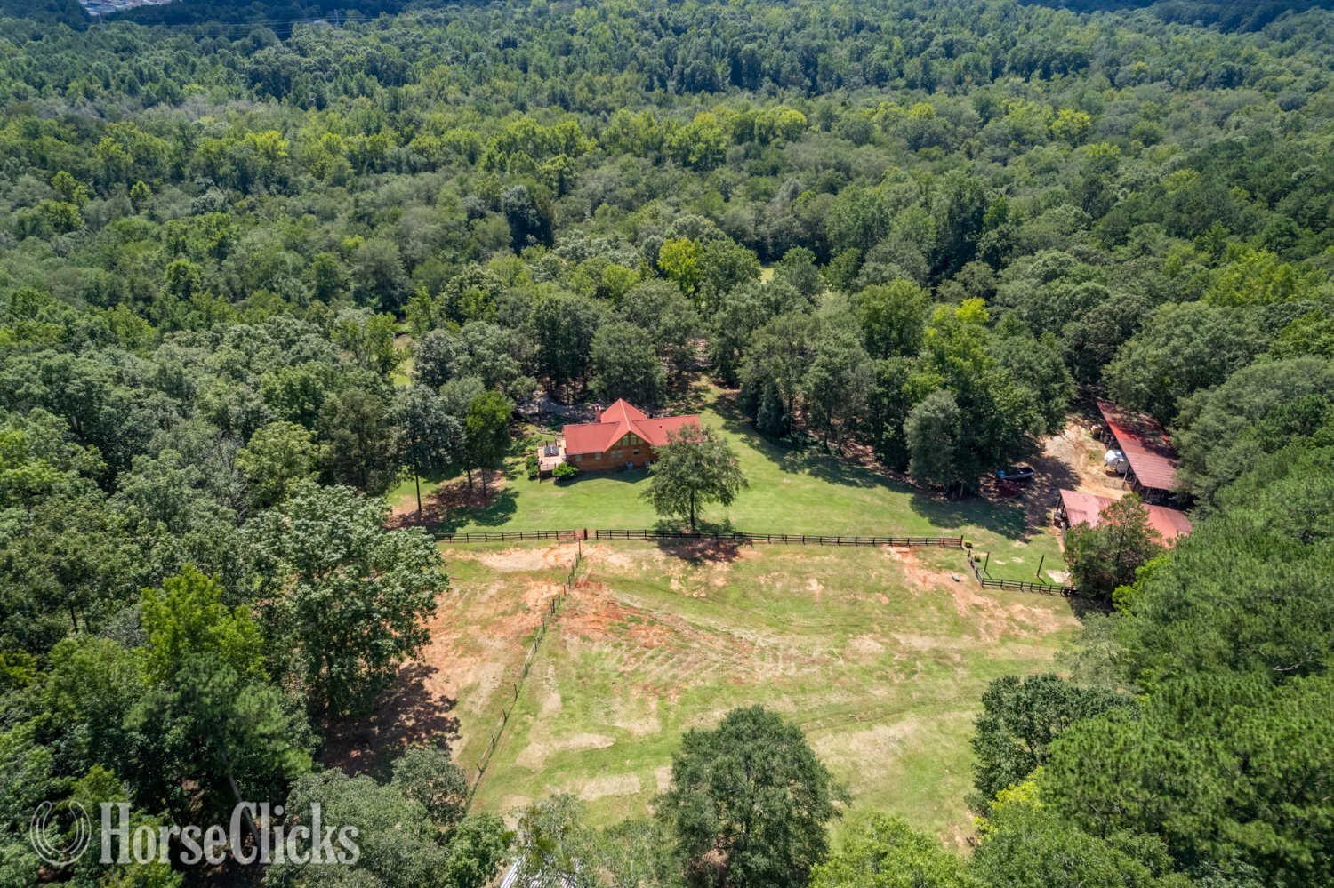 Log cabin on 17 acres in Georgia