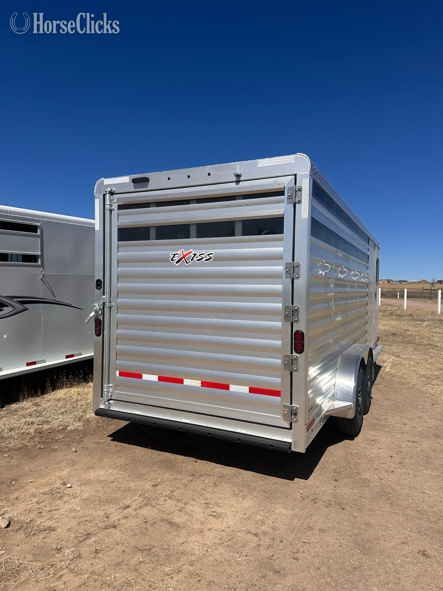 2025 Exiss Trailers Express CXF Gooseneck Horse Trailer - Horse Trailers