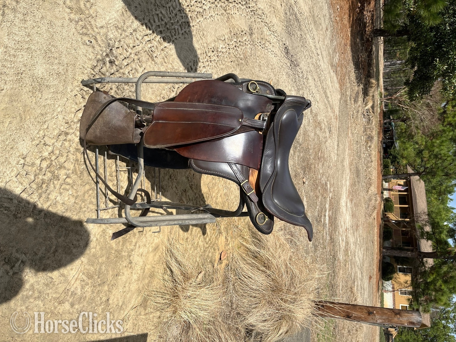 17.5" Jack Haggis Hybrid Saddle in North Carolina