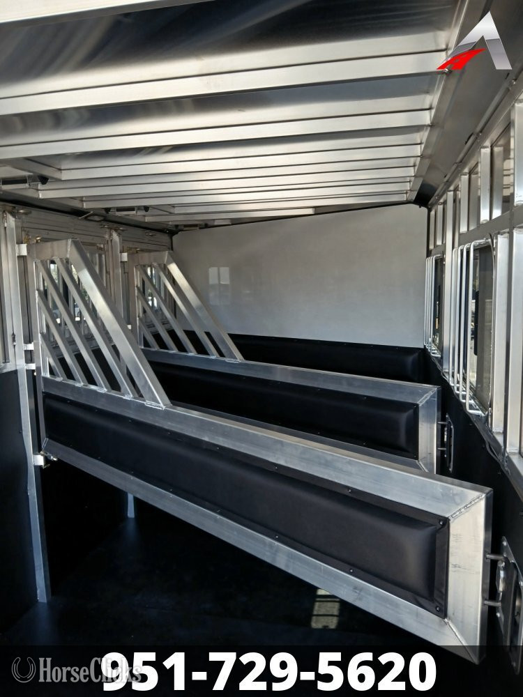 2026 Frontier Trailers Strider Series Combo/Slant 3-Horse Bumper Pull Horse Trailer - Horse Trailers