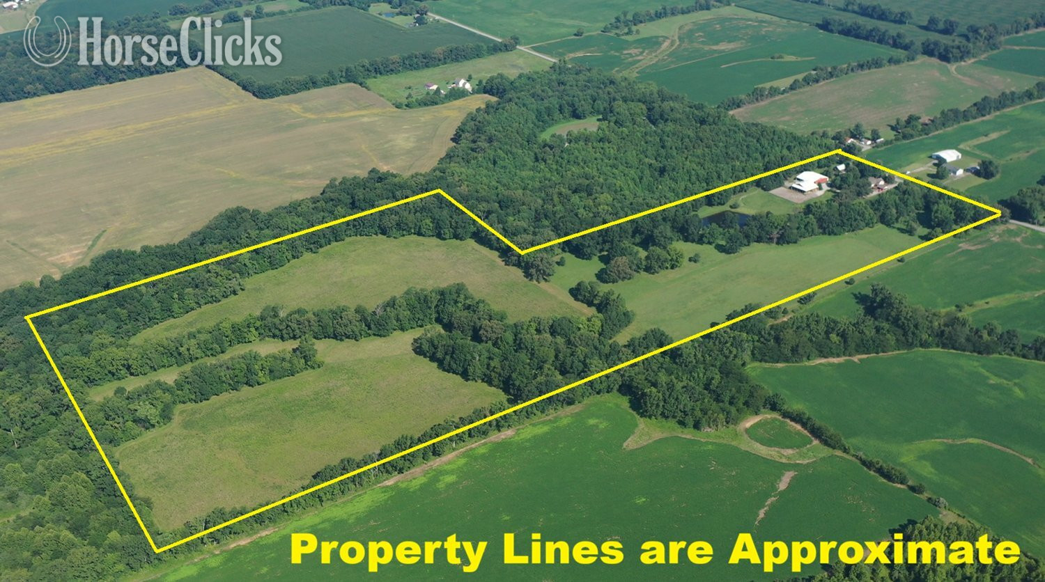Illinois IMPRESSIVE TURN-KEY EQUINE FARM WITH HOME