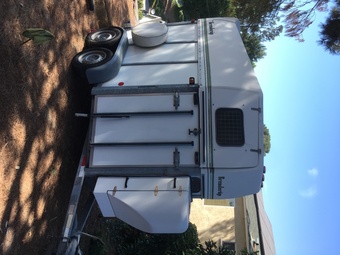 2002 Brenderup apollo Bumper Pull Horse Trailer