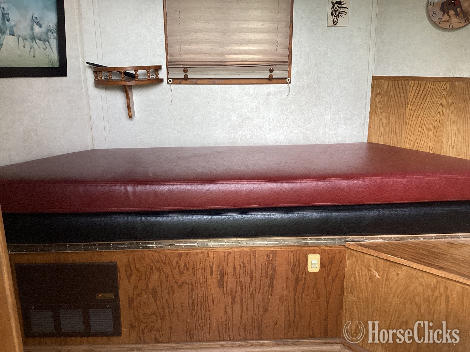 2004 Platinum Coach  Bumper Pull Horse Trailer Florida