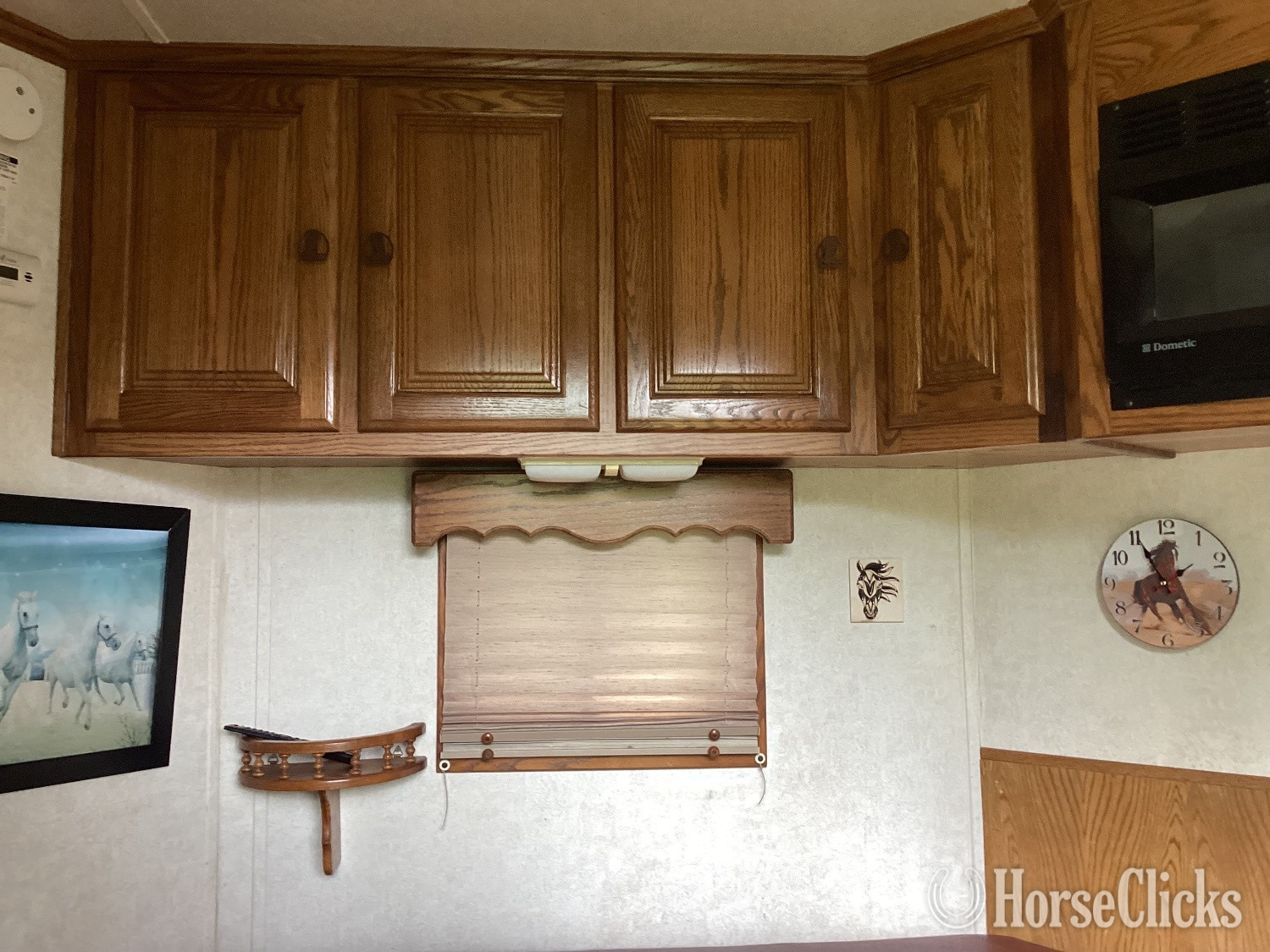 Horse Trailers - 2004 Platinum Coach  Bumper Pull Horse Trailer