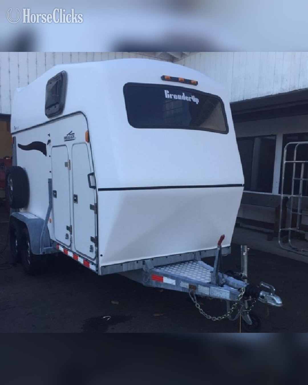 2009 Brenderup Baron Bumper Pull Horse Trailer in Louisiana