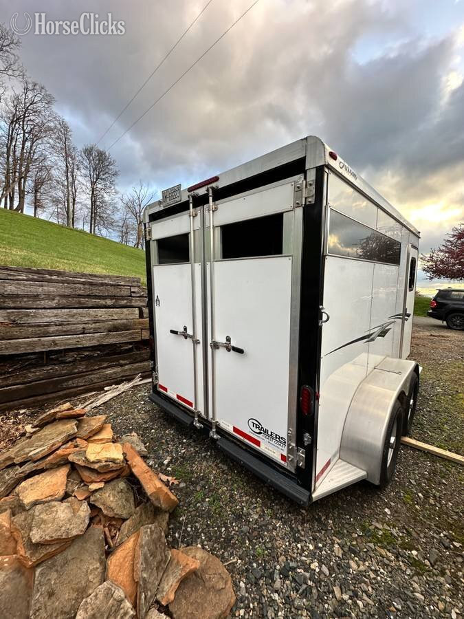 North Carolina 2019 Adam Trailers Ju-Lite Bumper Pull Horse Trailer