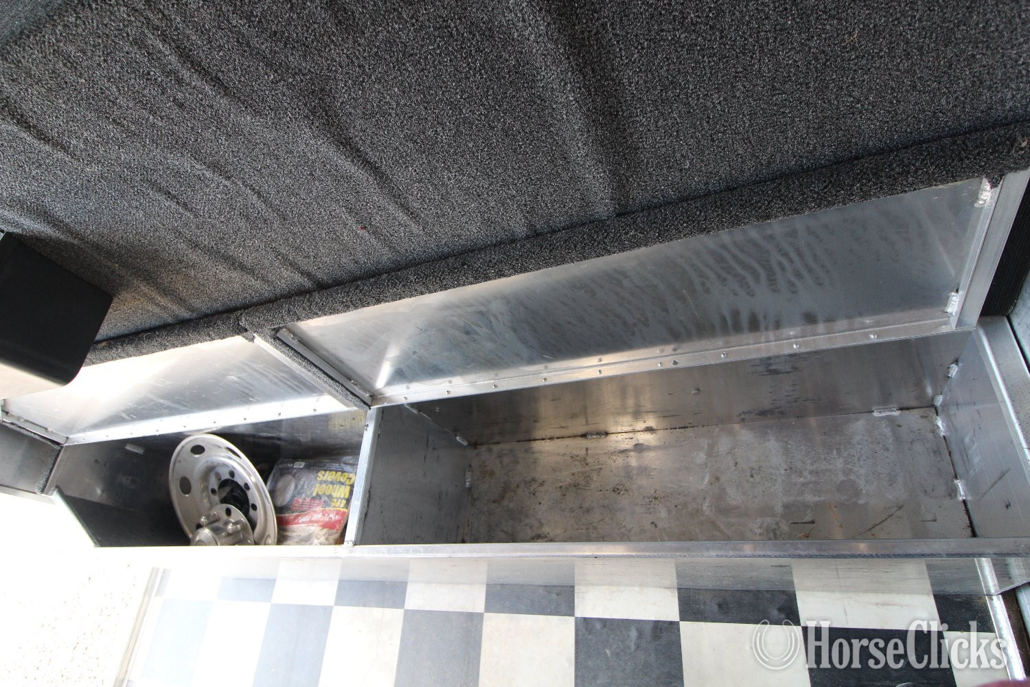 Horse Trailers - 2008 Featherlite Trailers 8541 Gooseneck Horse Trailer