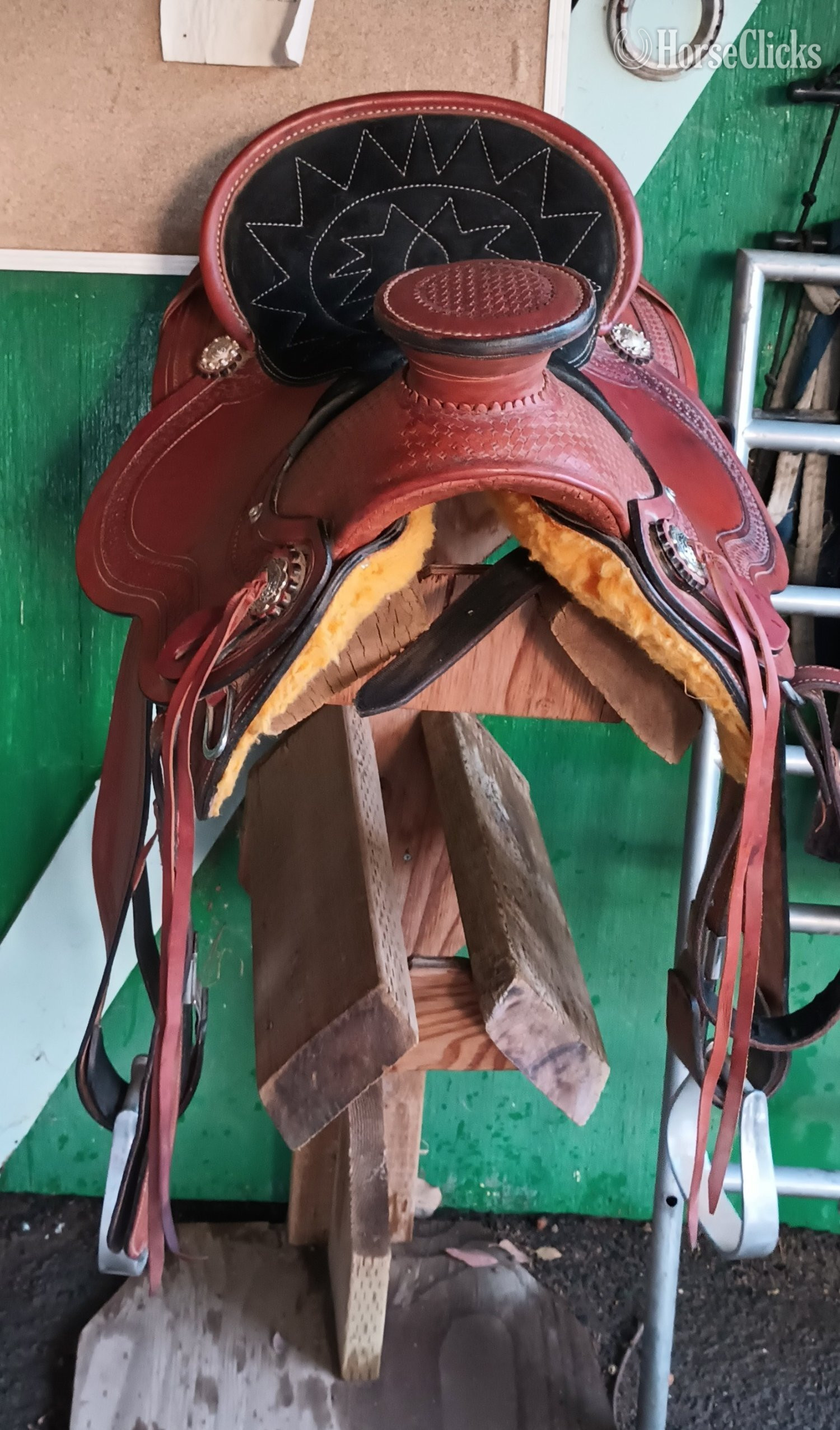 15.5" Other Western Saddle in California