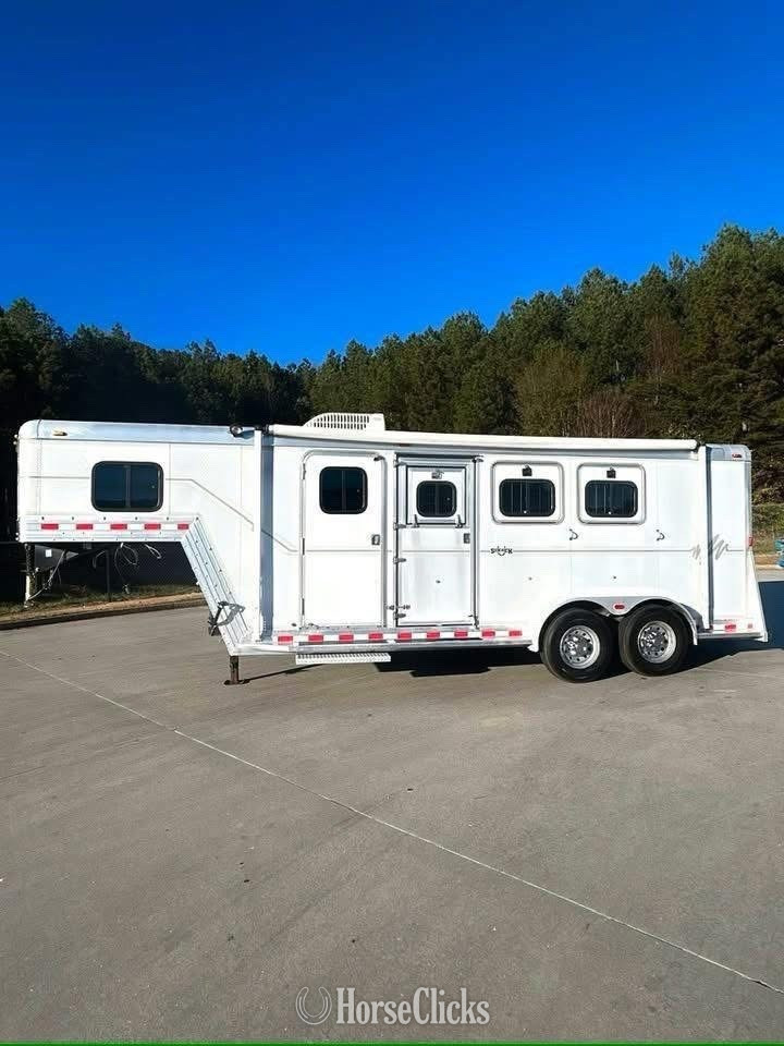2002 Sidekick Trailers 2002 Gooseneck Horse Trailer in South Carolina