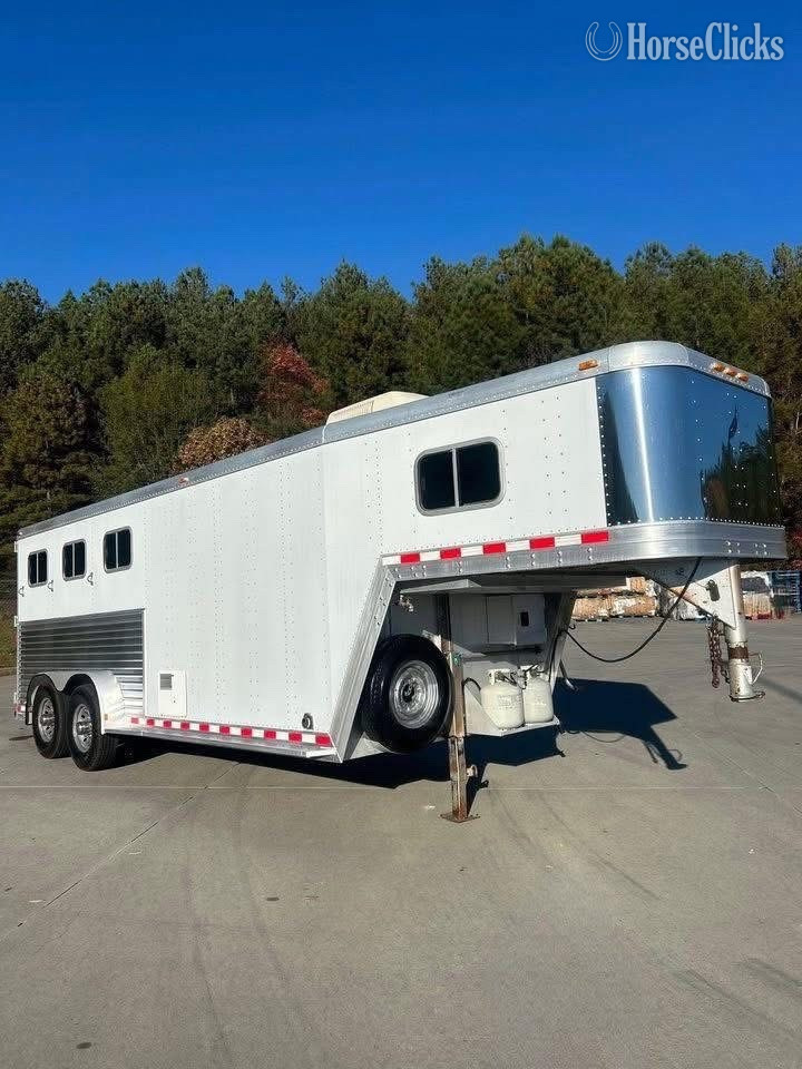 Featherlite Trailers  Gooseneck Horse Trailer