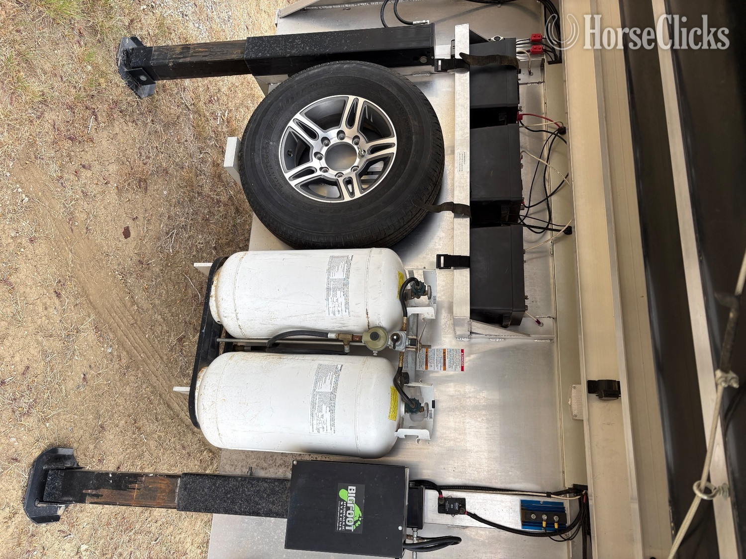 2022 Lakota Charger  Horse Trailer - Horse Trailers in Colorado