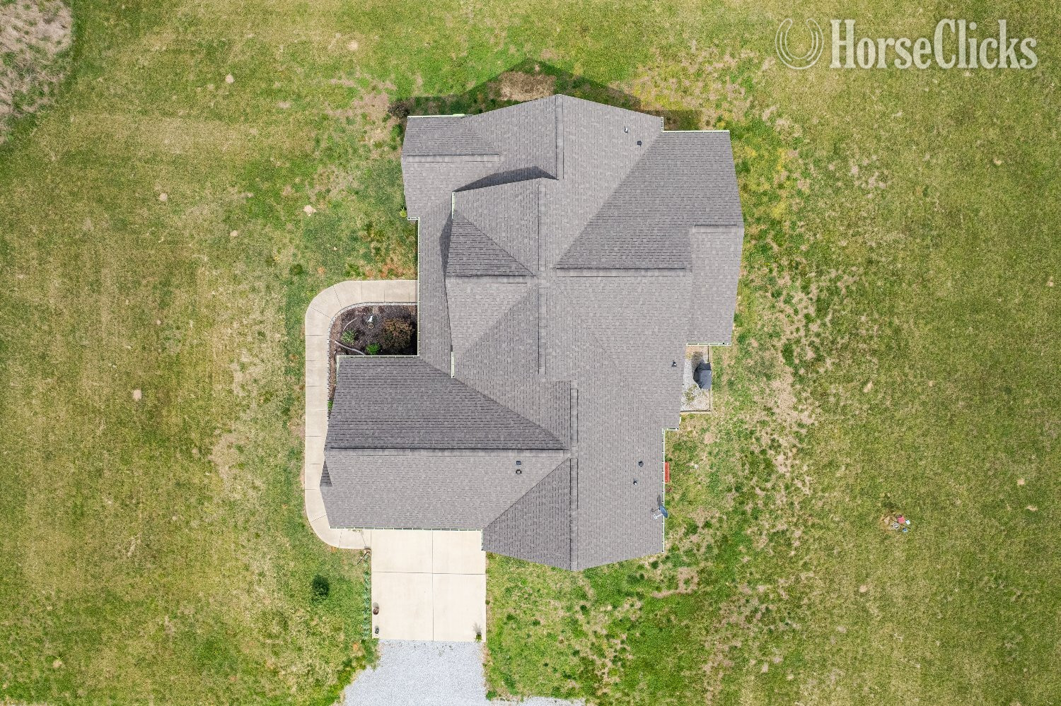 Houses - Welcome to 1224 Market St in Elkton, TN! The perfect mini farm opportunity with a beautiful home is one you don't want to miss!