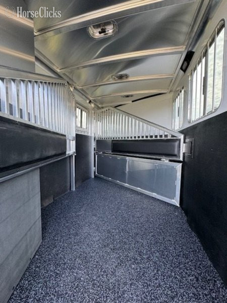 Horse Trailers - 2026 Exiss Trailers 7300 Gooseneck Horse Trailer in Florida