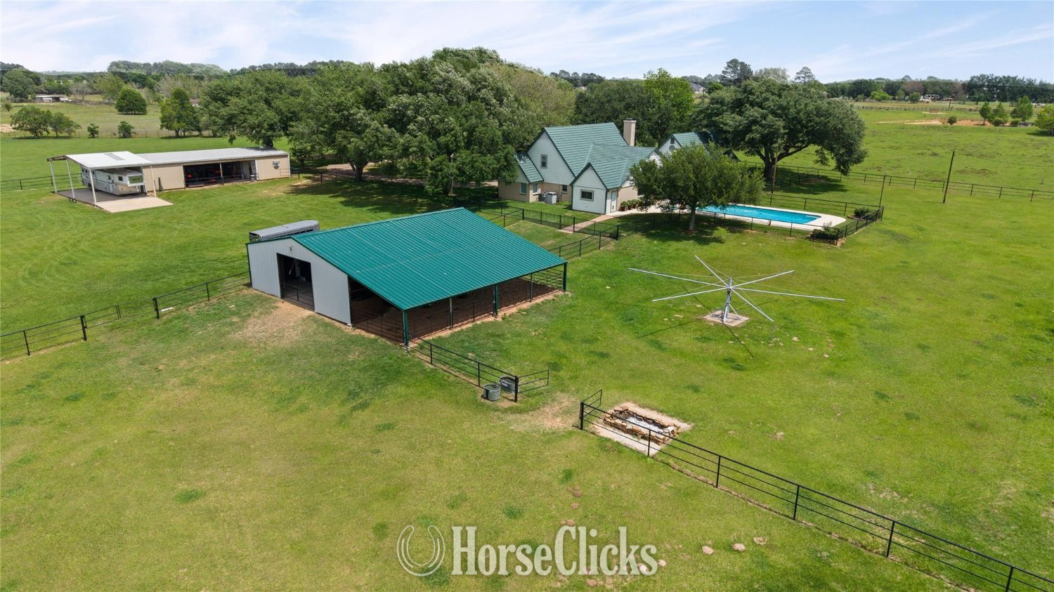 12 AC Equestrian Estate Texas